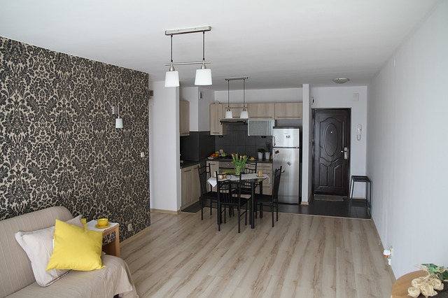 apartment-2094645_640