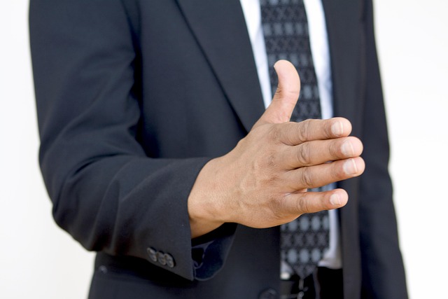 hand-2548398_640 hand-2548398_640