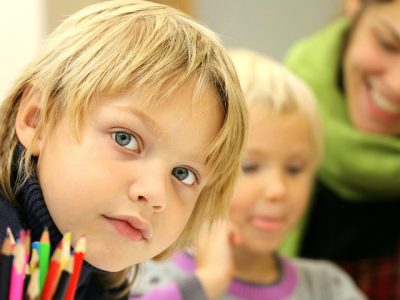 Etä: Turvallisempi koulupäivä – koulunkäynninohjaajan taidot haastavissa tilanteissa